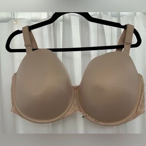 Gently used Auden Sz 46DD convertible-strapless bra